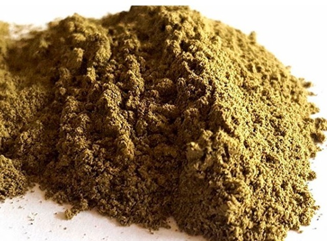 hromádka kratomu